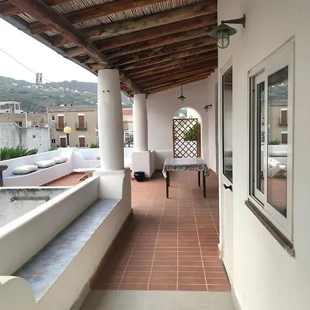 Isola - Centro Storico Vakantiehuis