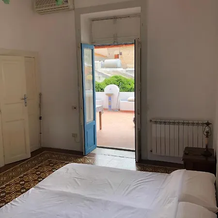 Isola - Centro Storico Vakantiehuis